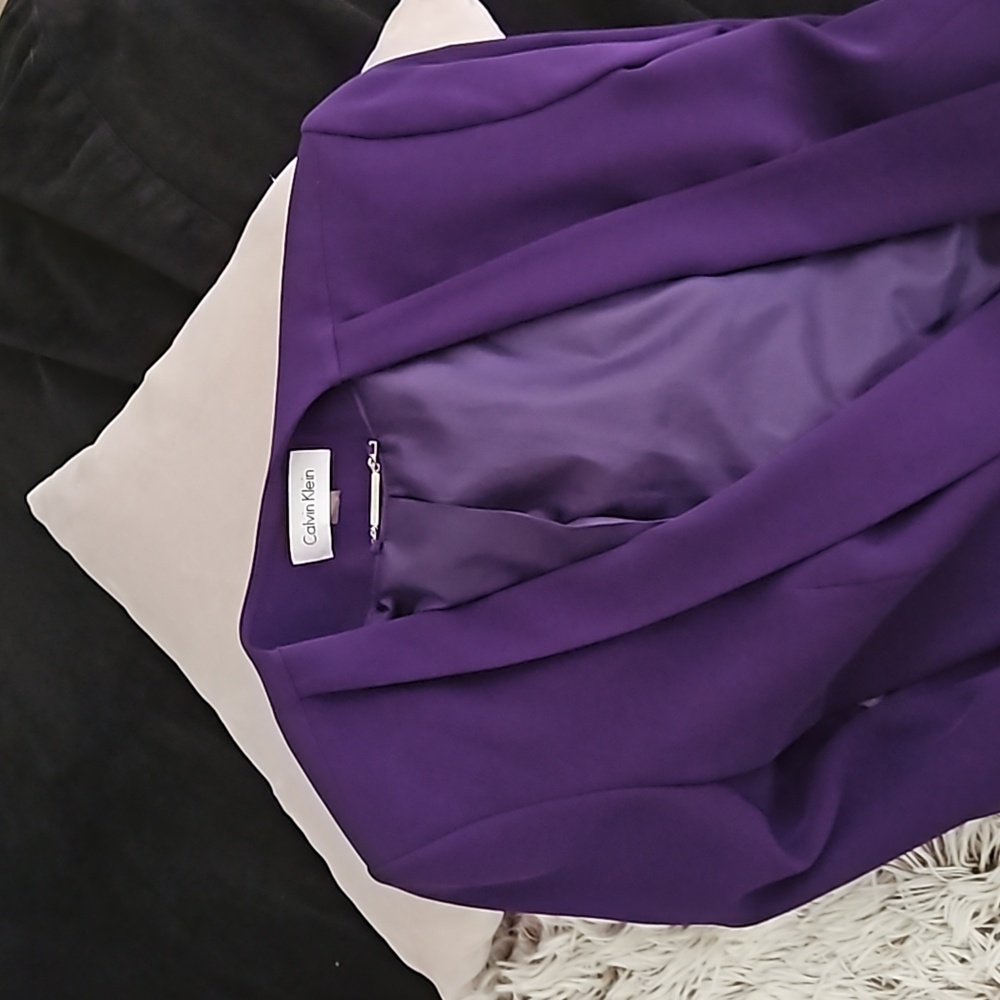 Calvin Klein violet silky feeling Blazer